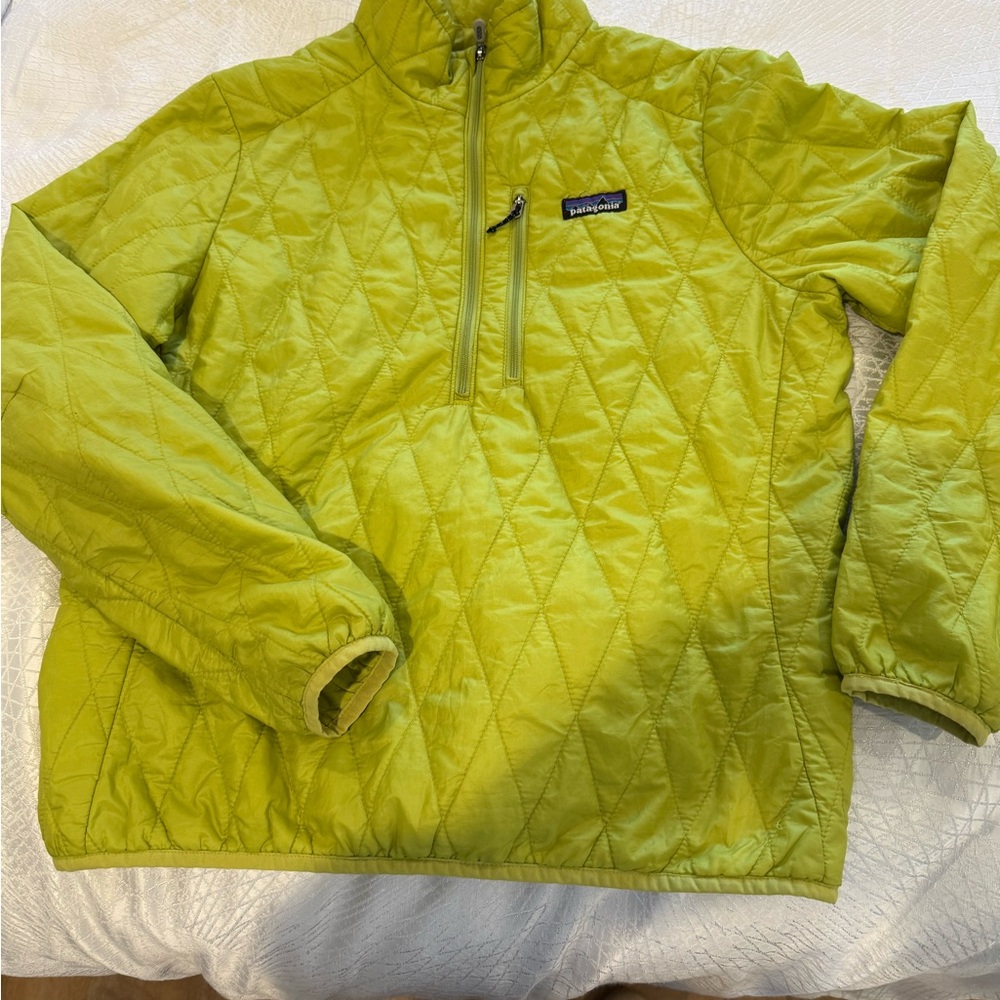 Patagonia Women’s Nano Puff Pullover
